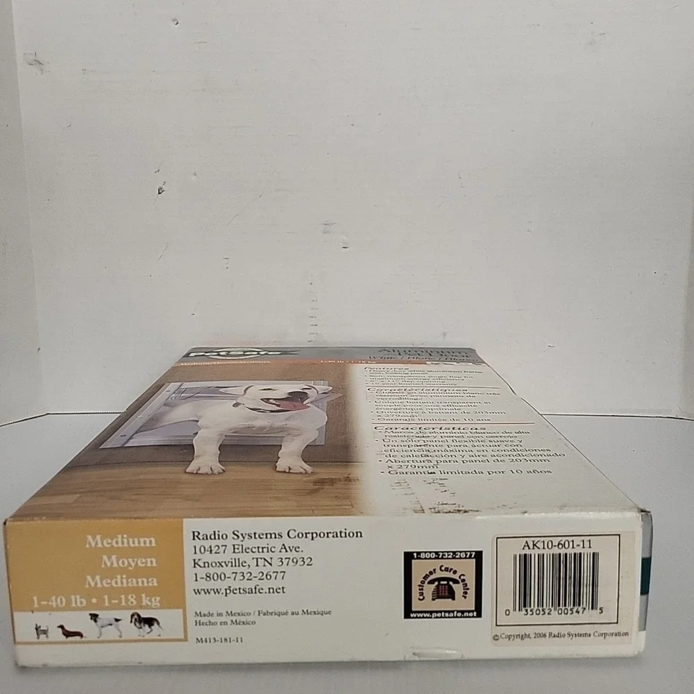 PetSafe Freedom Aluminum Pet Door‎ Medium 1-40lbs White NEW
